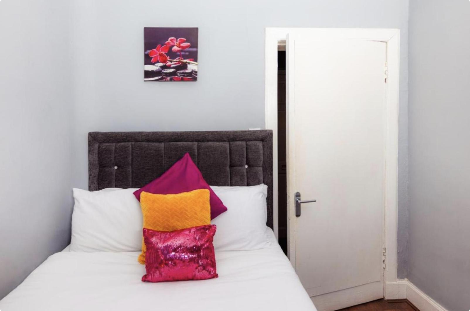 Warm Apartment By Holyrood Palace! Эдинбург Экстерьер фото